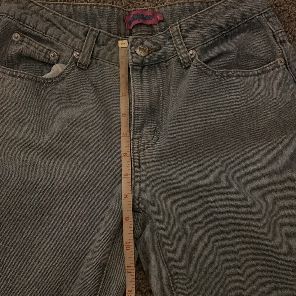 Edikted Jeans - Picture 6 of 7